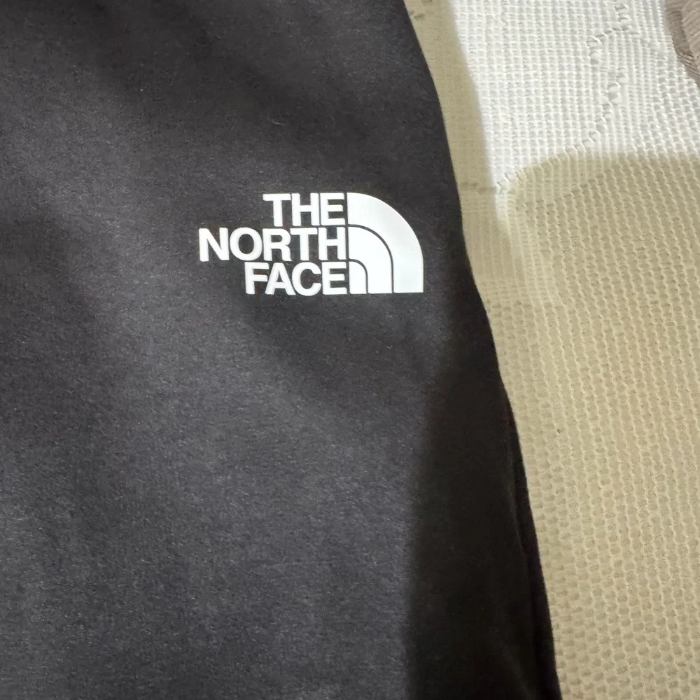 The North Face Men's Black Performance Fleece Pants